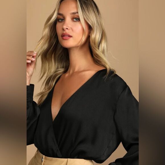 Lulus Vibe For Tonight Black Surplice Long Sleeve Chain Bodysuit - Size XS - Picture 2 of 7